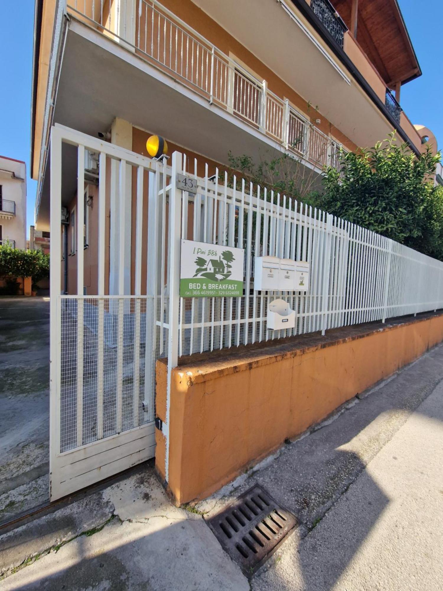 I Pini B&B Recale Exterior foto